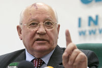 Gorbačov: Máme tu studenou válku, která může snadno přerůst v „horkou“