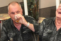 Frontman Elánu Jožo Ráž už ráno pil tvrdý alkohol. Pak teprve promluvil...