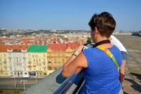 Milovníci výšek a focení: Třicet lidí zjistilo, jak vypadá Praha 7 z ptačí perspektivy