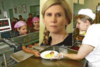 Hádka o jídelníček dětí ve školách: Stravují se podle 26 let starých norem