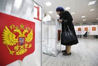 Rusové volí nový parlament. Putinovi věrné Jednotné Rusko je jasný favorit