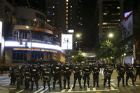 Policie v USA dopadla střelce z protestů v Charlotte
