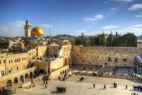 „Antisemitské a nenávistné.“ Poslance pobouřila rezoluce UNESCO k Jeruzalému
