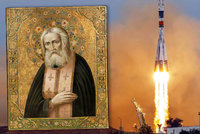 Do kosmu letí mrtvý ruský mnich a mystik Serafim. Přibrala ho nová posádka ISS