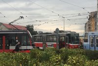 Tramvajovou zastávku na Palmovce na tři měsíce přesunou. Bude se opravovat vodovod