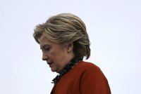 FBI znovu vyšetřuje Clintonovou, opět jde o únik informací v e-mailech