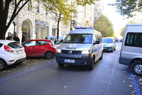 Soud zmírnil trest lupiči z Pařížské ulice. Pomáhal totiž usvědčit spoluviníky