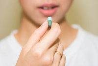 Lék jako dobrý sluha, ale zlý pán: Poznejte alergii na pilulky včas