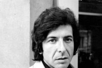 Smrt Leonarda Cohena tajili tři dny: Zemřel po pádu ve svém domě