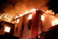 Výbuch kyslíku a požár: V nemocnici uhořelo osm lidí s covidem