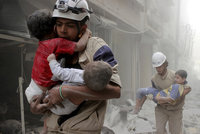 První izraelská intervence v Sýrii: Armáda evakuovala 800 příslušníků „Bílých přileb“