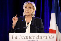 Le Penová využívá imunity a ignoruje předvolání vyšetřovatelů