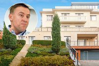 Miliardář Denny prodává luxusní vilu v Praze-Troji. Chce za ni 400 milionů