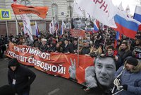 Památku zavražděného Němcova v centru Moskvy uctilo 15 tisíc lidí