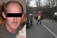 Ve voze, na který spadl strom, zemřel dobrovolný hasič: Jeho kolegové byli na místě první