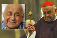 Kardinála Vlka (†84) pohřbí v sobotu. Jeho gesto na poslední fotce povzbudí