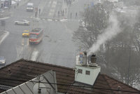 Češi si nenechávají čistit komíny, za zimu jich vzplanulo 800