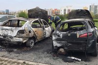 V Praze někdo podpaluje auta. V noci hořela ve Vršovicích i na Opatově