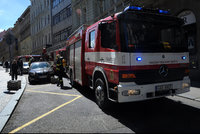 Zásah hasičů u Václavského náměstí: Museli evakuovat hosty z hotelu