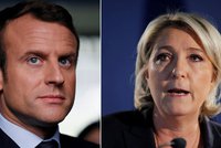 Volby ve Francii: Vede Le Penová a Macron, v Paříži létají zápalné láhve