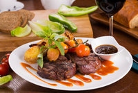 „Argentinské“ steaky z Brazílie a Nizozemska. Restaurace klamaly o původu hovězího