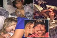 Paroháč zostudil nevěrnici: Načapal ji s milencem v posteli, dal si s nimi selfie
