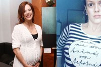 Hvězda Ordinace Andrea Růžičková vystrčila pupek: Nejsem tučná, ale těhotná!