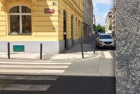 Lidé v Praze 7 si ťukají na čelo: Co dělá v červnu „posyp“ na chodnících?