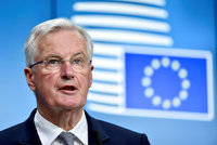 Vyjednavač EU s Británií má koronavirus. „Cítím se dobře, neklesám na mysli“