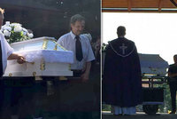 Pohřeb zastřeleného Tomáše (†17): Nejdůležitější ženy jeho života se podpíraly navzájem