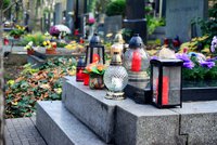 Dušičky v Praze: Hřbitovy budou otevřené do šesti. Choďte i v jiné dny, vyzývají správci