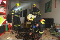 Na Žižkově na Štědrý den uhořela žena. Požár hasiči likvidovali i na Černém Mostě