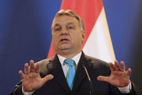 „Zakážeme neziskovky, které pomáhají uprchlíkům.“ Orbán dál útočí na Sorose