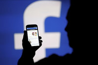 Zdanění Facebooku: Za každé surfování na síti zaplatí lidé poplatek. Uganďané se bouří