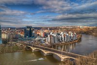 Libeňský most se od března znovu otevře. Zatím jen pro tramvaje