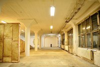 Umění v továrně: Pragovka otevřela nové galerijní prostory pro širokou veřejnost