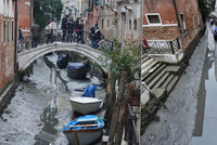 Benátky jsou na suchu: Gondoly se válí v bahně, nepršelo už tři týdny!