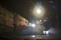 VIDEO Noční drama v ulicích Ústí: Opilý a zfetovaný mladík pálil z pistole kolem sebe