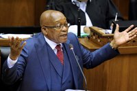 U Krejčíře rezignoval prezident. Zuma v JAR vyslyšel výzvu své strany