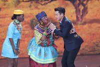 Rasistická sranda v čínském televizním „silvestru“: Schytali to Afričané