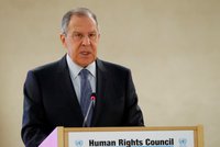 Lavrov tlačí na konec sankcí vůči Kimovi. Ještě před jaderným odzbrojením