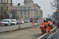Oprava silnice na nábřeží v Praze 7 končí. Akce se stihne o dva týdny rychleji