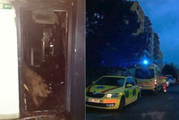 V Brně vyhořel byt: Majitel uvízl na balkoně, prasklé stoupačky komplikovaly práci