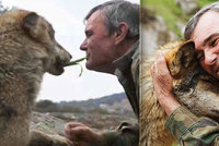 Muže vychovávali do 19 let vlci. „Mauglí“ se k nim chce vrátit, lidé ho znechutili