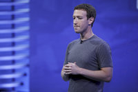 Tvůrce Facebooku se stal třetím nejbohatším mužem světa. Má 8,34 bilionu korun