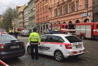 Poprask v centru Prahy: U Jindřišské věže hořela kancelář! Hasiči plameny rychle uhasili