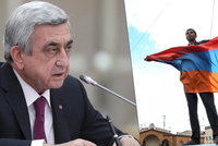Arménský premiér padl, fígl s přebráním prezidentských pravomocí mu nevyšel