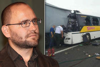 Známý režisér (†44) zahynul při nehodě autobusu: Kamarád mu poslal do nebe dojemný vzkaz