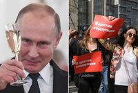 „Pryč s carem!“ Proti Putinovi vyšli Rusové do ulic, 300 lidí již zatkli