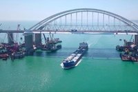Za most na Krym přišel trest. Unie zmrazila evropský majetek šesti firmám